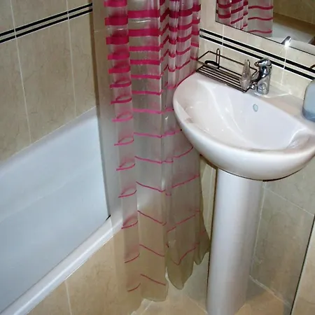 Apartamento Residencial Pompeya Lek *